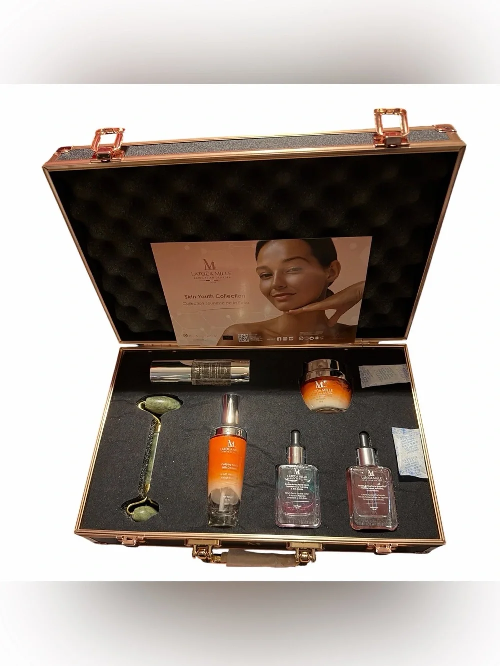 LÁTOÜA MILLE Skin Youth Collection New